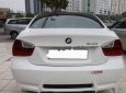 BMW 3 Series 320i 2007 - Bán BMW 3 Series 320i đời 2007, màu trắng, nhập khẩu