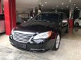 Chrysler 2011 - Cần bán xe Chrysler 200 đời 2011, màu đen xe gia đình