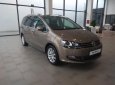 Volkswagen Sharan 2016 - Ưu đãi vàng - Nhanh tay sở hữu Volkswagen Sharan màu vàng tại VW Long Biên - Hotline: 0948686833