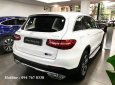 Mercedes-Benz Smart GLC250 2017 - Cần bán xe Mercedes GLC250 sản xuất năm 2017, màu trắng