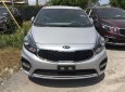 Kia Rondo GAT 2018 - Bán Kia Rondo GAT năm sản xuất 2018, màu bạc