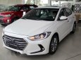 Hyundai Elantra 2017 - Bán Hyundai Elantra đời 2017, màu trắng 