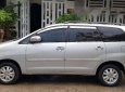 Toyota Innova 2009 - Bán Toyota Innova đời 2009, màu bạc xe gia đình, 415tr