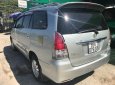 Toyota Innova G 2009 - Cần bán gấp Toyota Innova G đời 2009, màu bạc xe gia đình