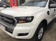 Ford Ranger XLS AT 2017 - Cần bán gấp Ford Ranger XLS AT đời 2017, màu trắng, nhập khẩu số tự động, giá tốt