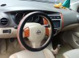 Nissan Grand livina  MT 2011 - Cần bán gấp Nissan Livina 2011, màu vàng cát, còn mới