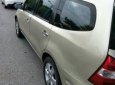 Nissan Grand livina  MT 2011 - Cần bán gấp Nissan Livina 2011, màu vàng cát, còn mới