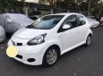 Toyota Aygo 2012 - Bán Toyota Aygo sản xuất 2012, màu trắng, xe nhập số tự động, giá 310tr