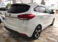 Kia Rondo 2015 - Bán ô tô Kia Rondo đời 2015, màu trắng, xe nhập số tự động