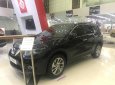 Nissan X trail SV 2017 - Cần bán xe Nissan X trail SV năm 2017, màu đen