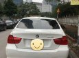 BMW 3 Series 320i 2011 - Bán gấp BMW 3 Series 320i đời 2011, màu trắng