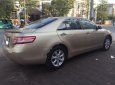 Toyota Camry 2.5LE 2010 - Chính chủ bán xe Toyota Camry 2.5LE đời 2010, màu vàng, nhập khẩu