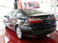 Toyota Camry 2.0E 2017 - Bán Camry 2.0E giá tốt, tặng phụ kiện chính hãng, hỗ trợ trả góp lãi suất thấp, xe giao ngay