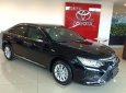 Toyota Camry 2.0E 2017 - Bán Camry 2.0E giá tốt, tặng phụ kiện chính hãng, hỗ trợ trả góp lãi suất thấp, xe giao ngay