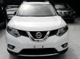 Nissan X trail 2.5 SV 2017 - Nissan X-Trail 2.5 Full Option 2017 màu trắng, giảm 200tr. Xe giao ngay