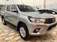 Toyota Hilux 2016 - Cần bán gấp Toyota Hilux đời 2016, màu bạc, xe nhập