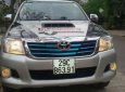 Toyota Hilux MT 2012 - Bán ô tô Toyota Hilux MT đời 2012, nhập khẩu nguyên chiếc