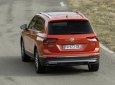 Volkswagen Tiguan Allspace 2018 - Bán ô tô Volkswagen Tiguan Allspace năm 2018, phiên bản 7 chỗ màu đỏ, nhập khẩu nguyên chiếc