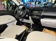 Mitsubishi Mirage 2017 - Cần bán xe Mitsubishi Mirage đời 2017, màu đỏ, nhập khẩu