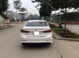 Hyundai Elantra 2016 - Bán xe Hyundai Elantra đời 2016, màu trắng số tự động