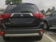 Mitsubishi Outlander 2017 - Bán xe Mitsubishi Outlander đời 2017, màu đen, nhập khẩu