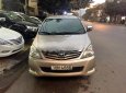 Toyota Innova 2010 - Bán Toyota Innova đời 2010 số sàn