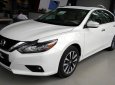 Nissan Teana 2.5SL 2017 - Bán Nissan Teana 2.5 SL trắng, xe nhập Mỹ, giảm giá 200tr, xe giao ngay