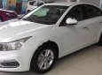 Chevrolet Cruze LT 1.6L 2017 - Bán Chevrolet Cruze LT 1.6L năm 2017, màu trắng 