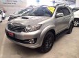 Toyota Fortuner 2016 - Bán xe Toyota Fortuner đời 2016 số sàn, giá tốt