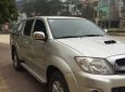 Toyota Hilux 3.0G  2010 - Bán gấp Toyota Hilux 3.0G đời 2010, màu bạc như mới