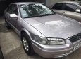 Toyota Camry 1999 - Cần bán gấp Toyota Camry đời 1999, màu bạc, nhập khẩu nguyên chiếc