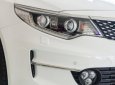 Kia Optima ATH 2017 - Bán Kia Optima 2.0 full option màu xanh và trắng, liên hệ để có giá tốt: 090 919 86 95