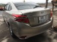 Toyota Vios 1.5E 2017 - Chính chủ bán Toyota Vios 1.5 đời 2017, màu vàng cát