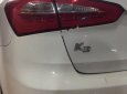 Kia K3 1.6 MT 2015 - Bán Kia K3 1.6 MT đời 2015, màu trắng, 490tr