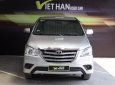 Toyota Innova 2.0E 2015 - Cần bán xe Toyota Innova 2.0E sản xuất 2015, màu bạc