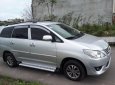 Toyota Innova   2011 - Bán gấp Toyota Innova đời 2011, màu bạc, 368tr