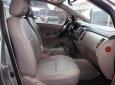 Toyota Innova 2.0E 2015 - Cần bán xe Toyota Innova 2.0E sản xuất 2015, màu bạc