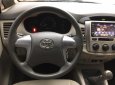 Toyota Innova 2.0E 2014 - Bán Toyota Innova 2.0E sản xuất năm 2014, màu bạc số sàn, giá 582tr
