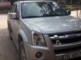 Isuzu Dmax 2009 - Cần bán gấp Isuzu Dmax đời 2009, màu bạc, 300 triệu