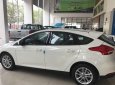 Ford Focus 2018 - Bán xe Ford Focus sản xuất 2018, màu trắng 