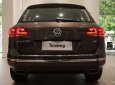 Volkswagen Touareg 3.6L FSI V6 2017 - (ĐẠT DAVID) Bán Volkswagen Touareg đời 2017, màu nâu, xe mới 100% nhập khẩu chính hãng - LH: 0933.365.188