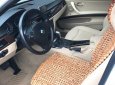 BMW 3 Series 320i 2009 - Bán BMW 3 Series 320i sản xuất 2009, màu trắng, xe nhập, 538 triệu