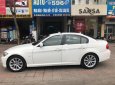 BMW 3 Series 320i 2009 - Bán BMW 3 Series 320i sản xuất 2009, màu trắng, xe nhập, 538 triệu