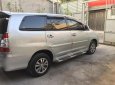 Toyota Innova V 2014 - Cần bán gấp Toyota Innova V đời 2014, màu bạc, giá chỉ 585 triệu