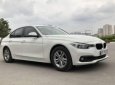 BMW 3 Series  320i  2015 - Cần bán lại xe BMW 3 Series 320i 2015, màu trắng