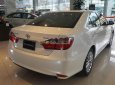 Toyota Camry 2018 - Bán Toyota Camry năm sản xuất 2018, màu trắng