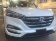 Hyundai Tucson 2.0AT 2WD 2018 - Bán ô tô Hyundai Tucson 2.0AT 2WD đời 2018, màu trắng