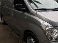 Hyundai Grand Starex 2011 - Cần bán gấp Hyundai Grand Starex 2011, màu xám, nhập khẩu