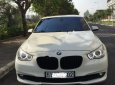 BMW 5 Series 535i GT 2010 - Cần bán BMW 5 Series 535i GT năm sản xuất 2010, màu trắng, xe nhập còn mới