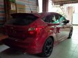Ford Focus   2014 - Cần bán xe Ford Focus hatchback đời 2014, màu đỏ